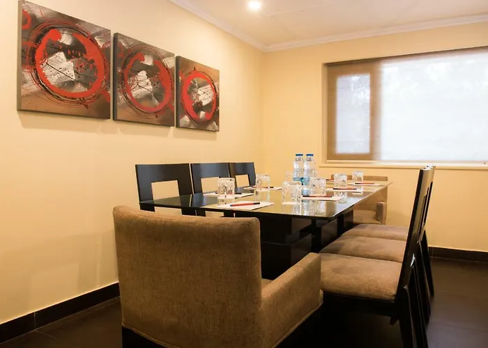 Diplomat, Chanakyapuri New Delhi- A Boutique Hotel