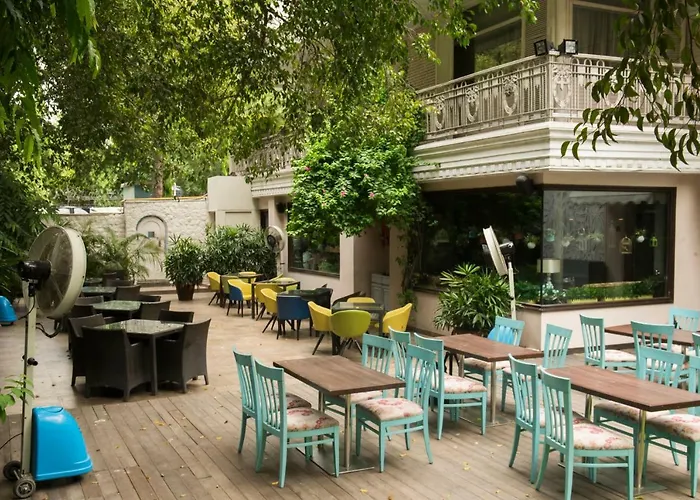 Diplomat, Chanakyapuri New Delhi- A Boutique Hotel