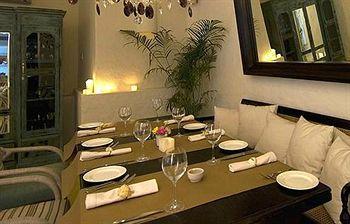 Diplomat, Chanakyapuri New Delhi- A Boutique होटल 5*